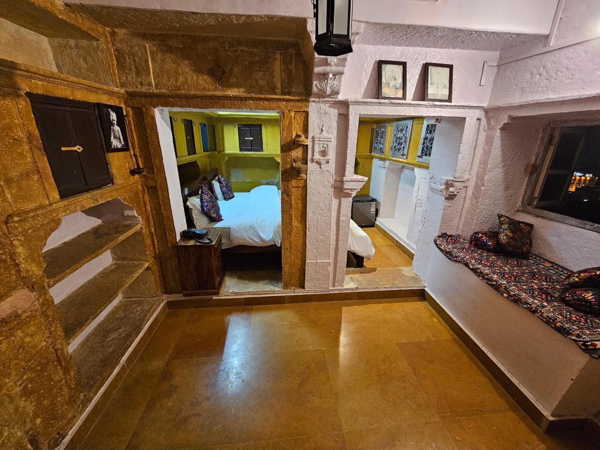 Desert Haveli Guest House Джайсалмер Номер фото